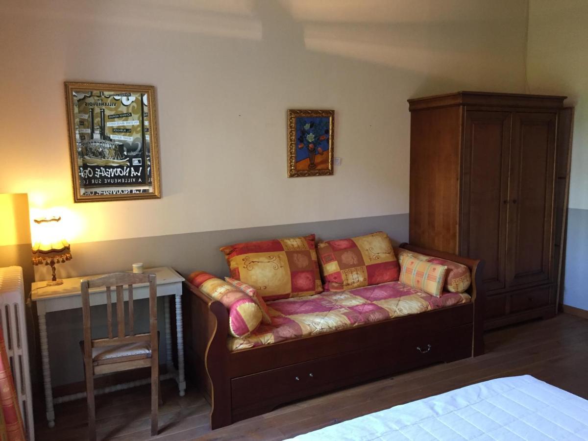 Bed and Breakfast Les Huguets à Villeneuve-sur-Lot Chambre photo