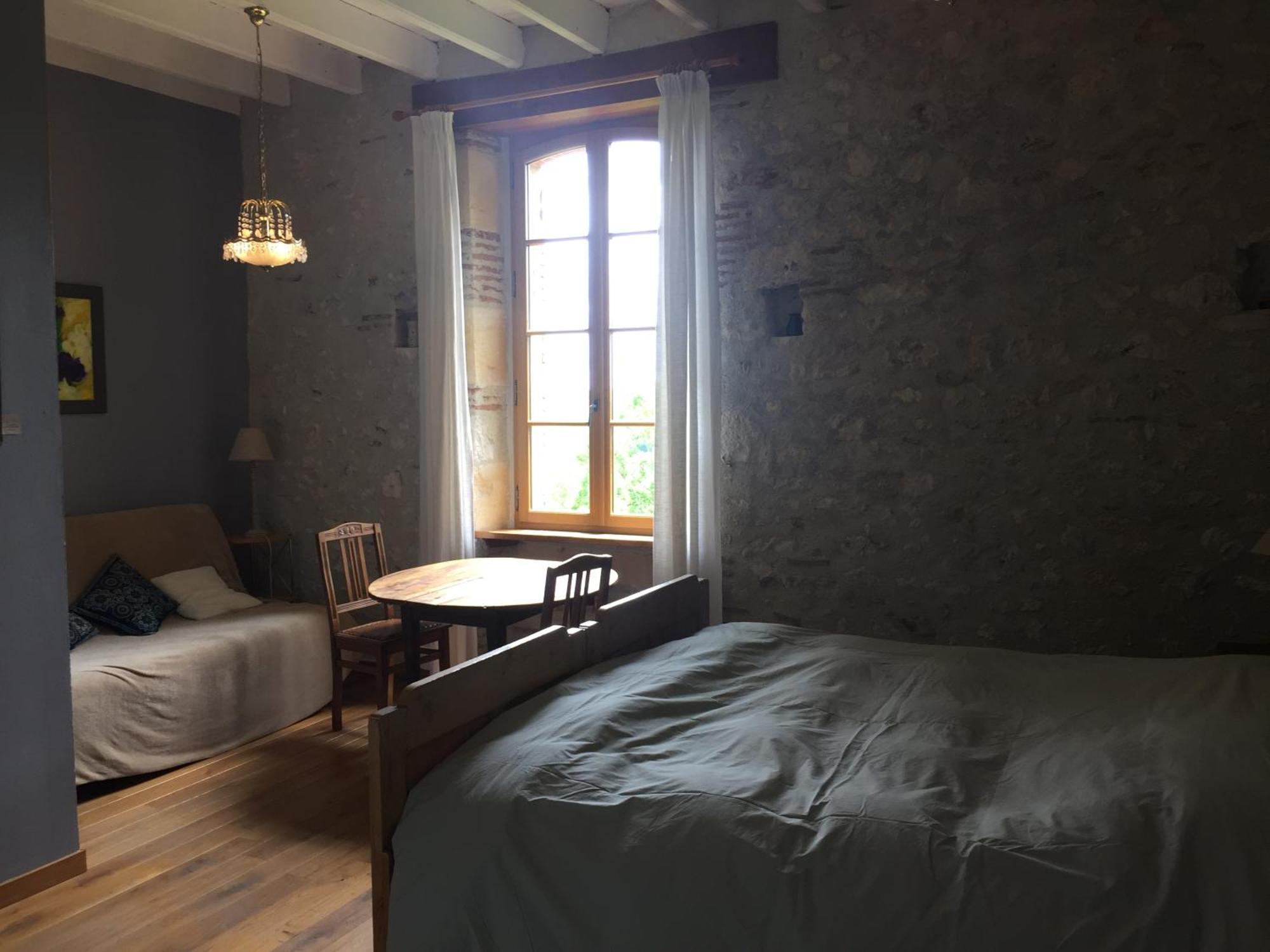 Bed and Breakfast Les Huguets à Villeneuve-sur-Lot Chambre photo